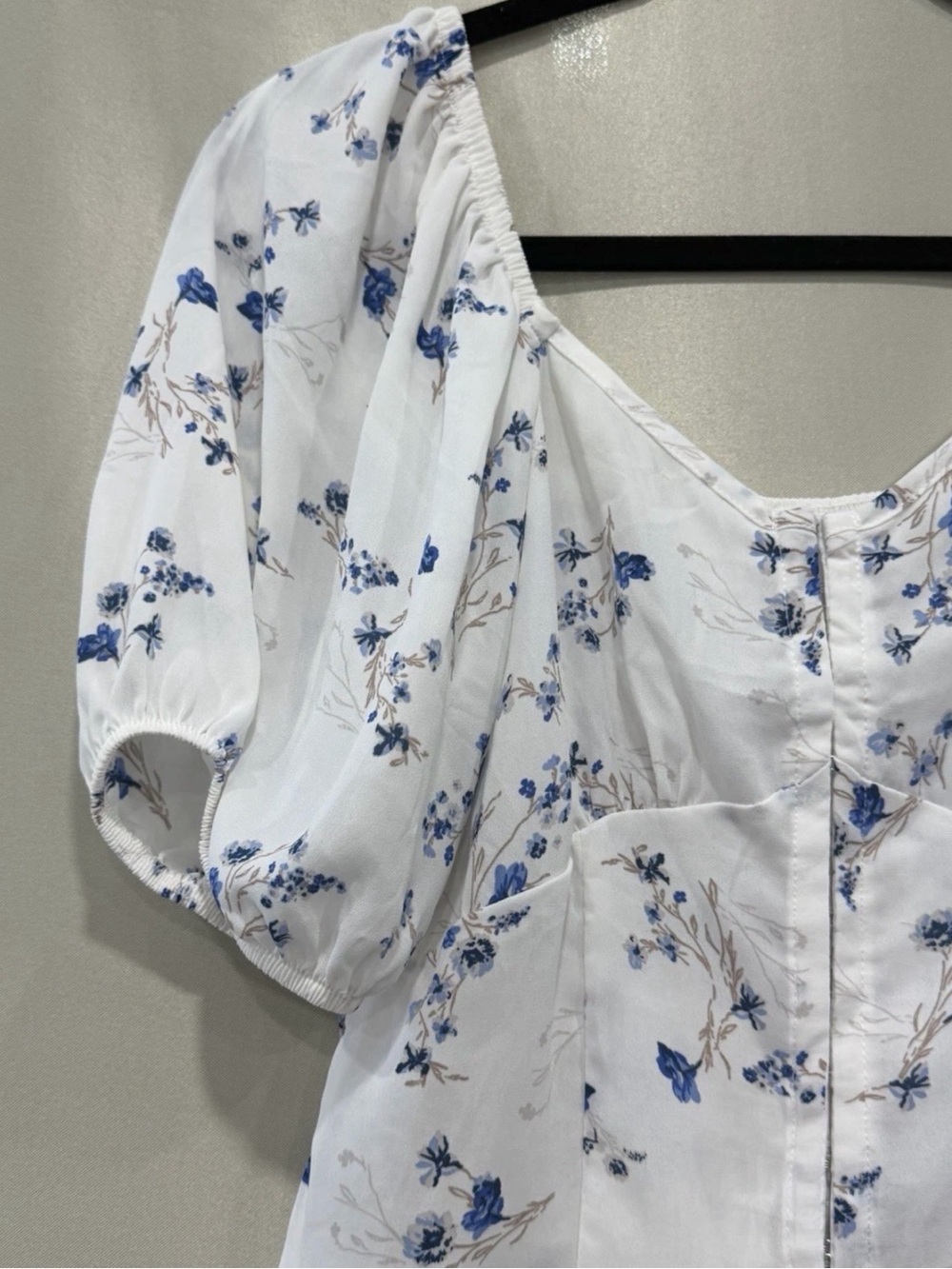 Sienna Sky White Top with Blue Floral Puff Sleeves - Picture 4 of 7